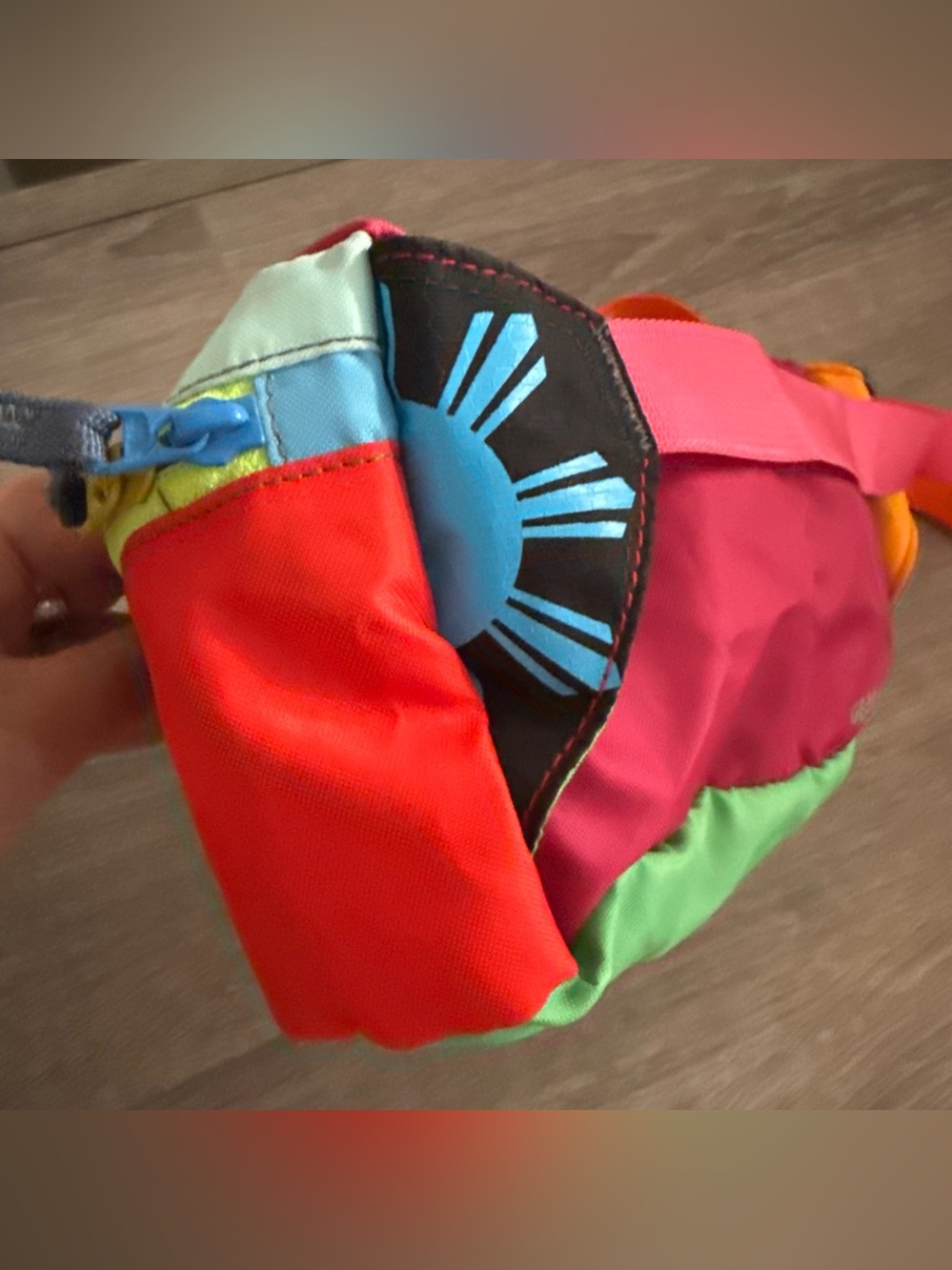 Cotopaxi Bataan 3L Fanny Pack Del Dia Multicolor Sling Crossbody